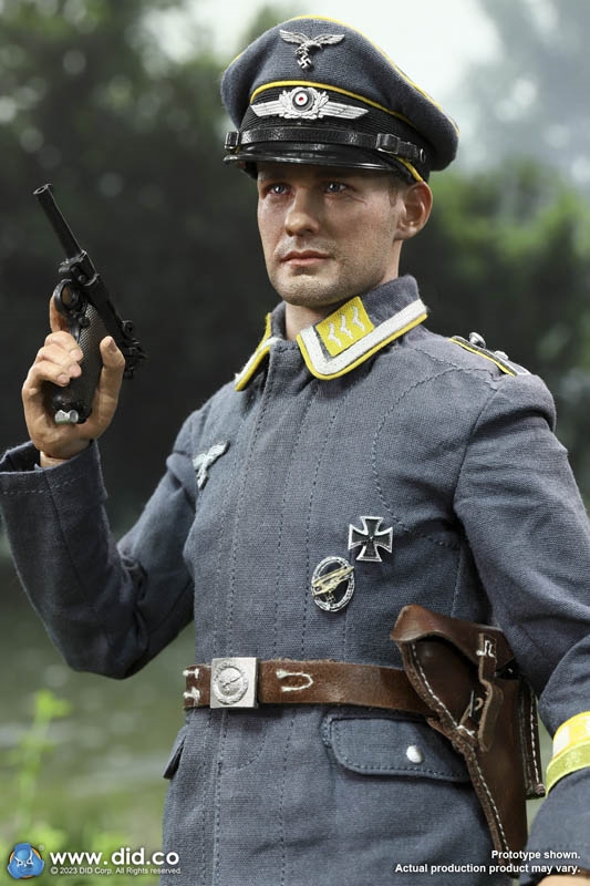 Axel - DiD 20th Anniversary Edition WWII Fallschirmjager - DiD 1/6 Scale  Figure