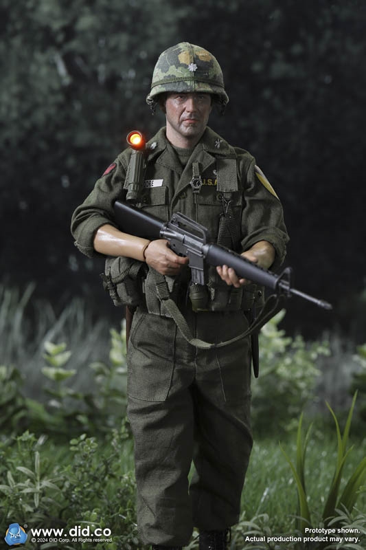 U.S.  Army Lt. Col. Moore - Vietnam War - DiD 1/6 Scale Figure