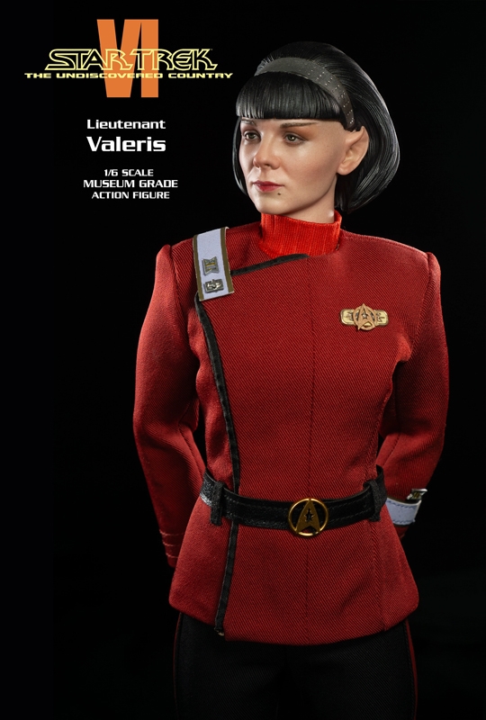 Lt. Valeris - Star Trek VI: The Undiscovered Country - EXO-6 1/6 Scale Figure