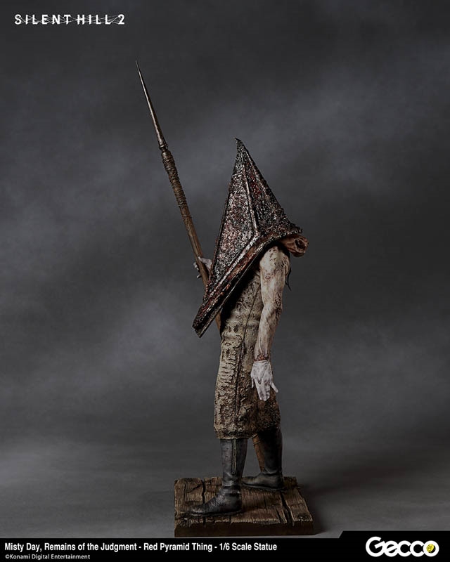 AUTHENTIC Pyramid Head 1/6 Scale Statue Gecco Red Pyramid Thing Silent Hill  2