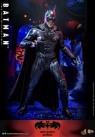 Batman - Batman & Robin - Hot Toys MMS786 1/6 Scale Figure