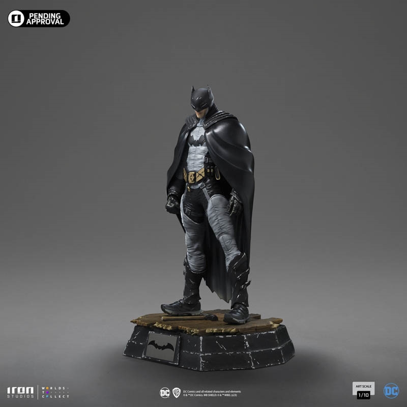 Batman - DC Comics - Iron Studios 1/10 Scale Statue