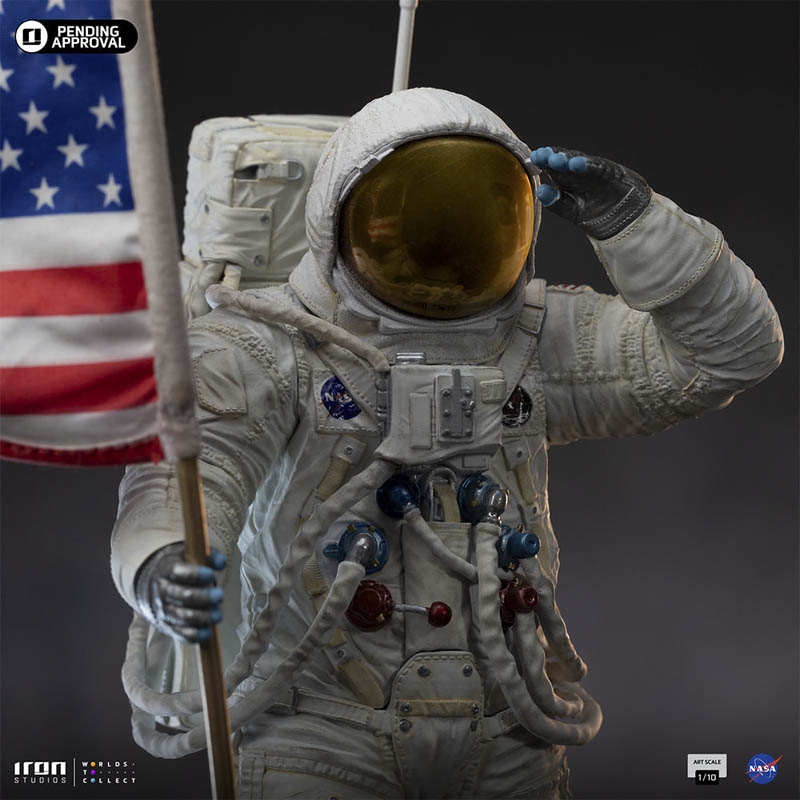 Apollo 11 Astronaut - Iron Studios 1/10 Statue