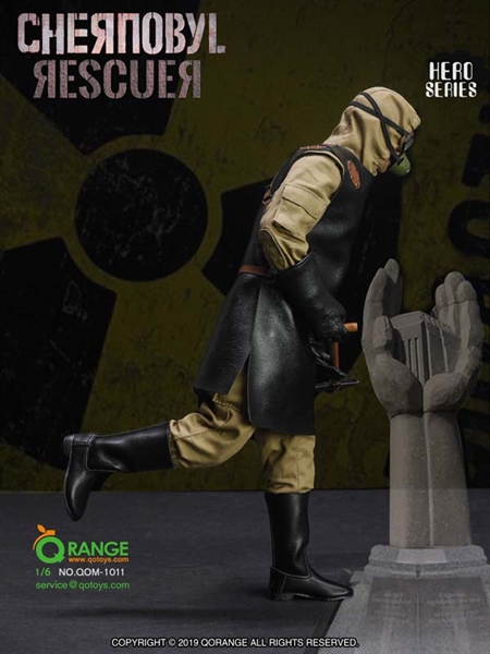 Chernobyl Rescuer - QO Toys 1/6 Scale Accessory