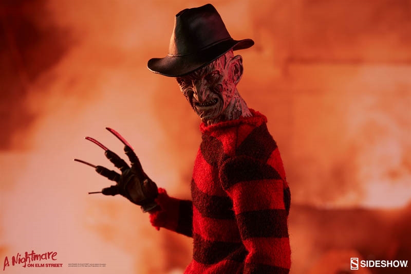 Freddy Krueger - Sideshow 1/6 Scale Figure - 100359