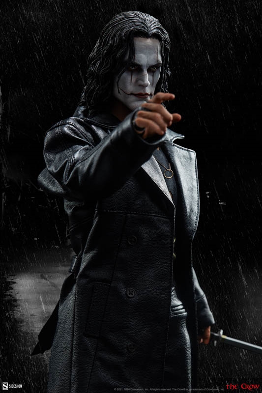 Deals The Crow 1/6 Scale Figure by Sideshow Collectibles