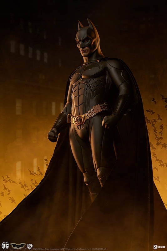 Batman - Batman Begins - Sideshow Premium Format Figure