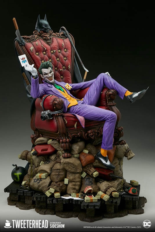 The Joker (Deluxe) - Tweeterhead Maquette